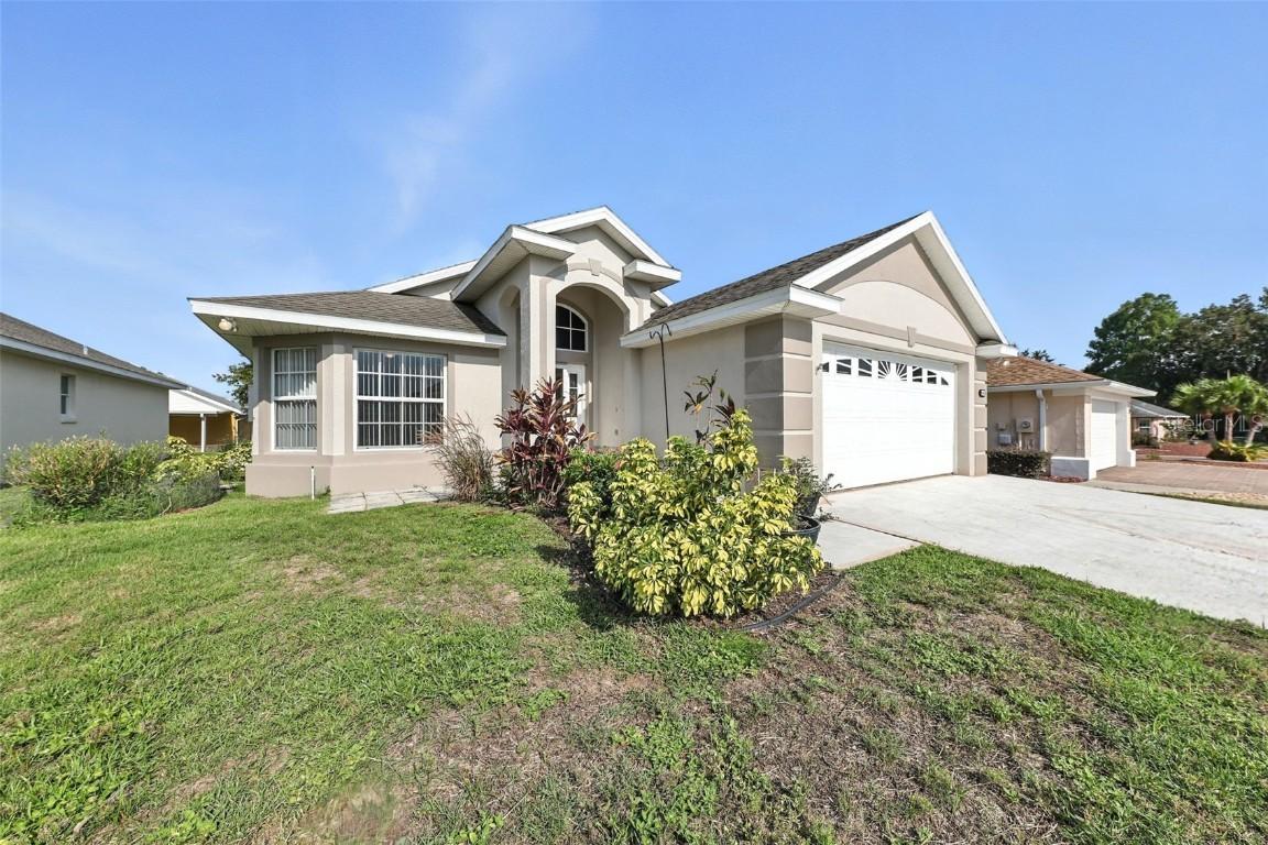 112 Thornton Park Ave., Davenport, FL 33897