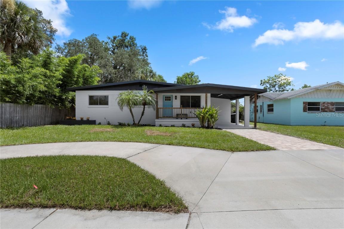 742 Canovia Ave., Orlando, FL 32804