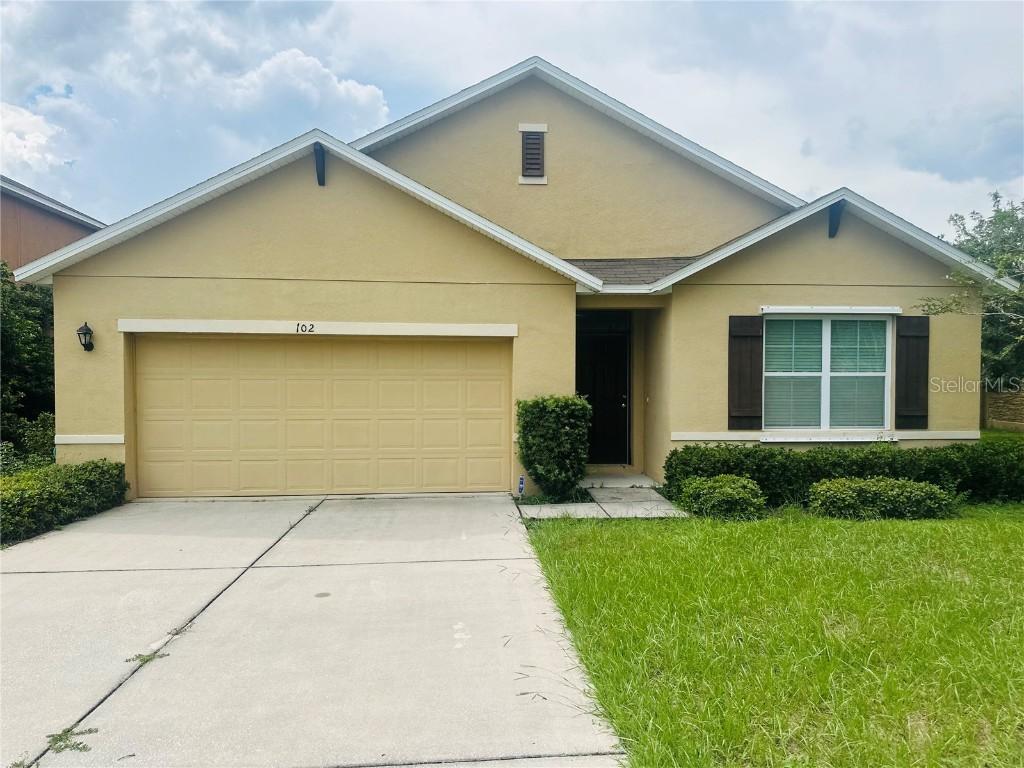102 Lake Tracy Ct., Haines City, FL 33844