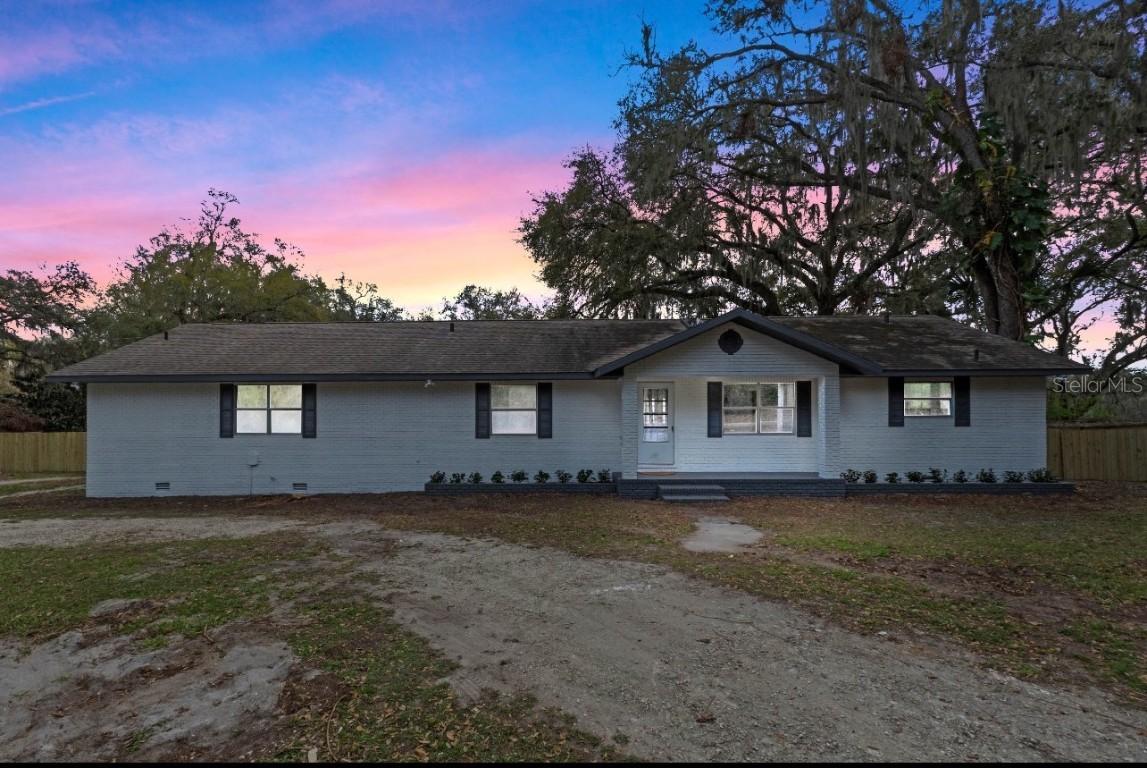 1343 Spring Lake Rd., Fruitland Park, FL 34731
