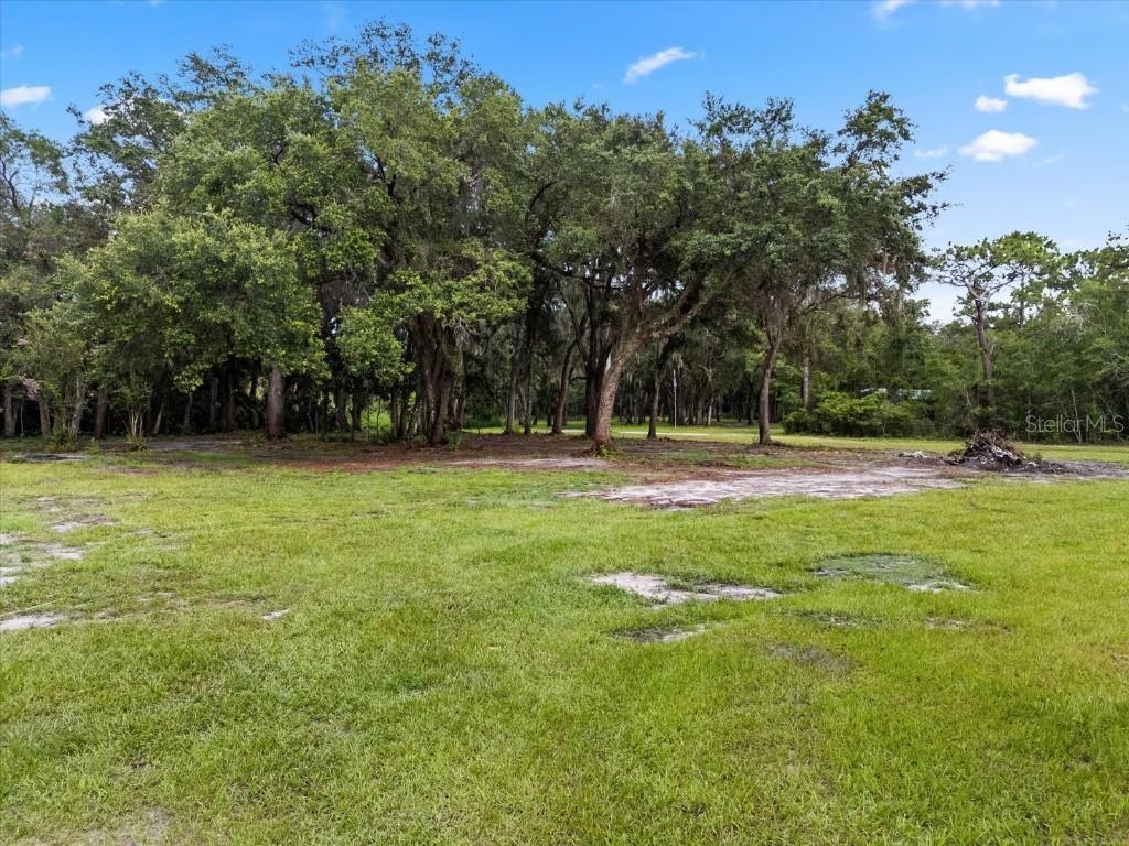 1275 Arapaho Tr., Geneva, FL 32732