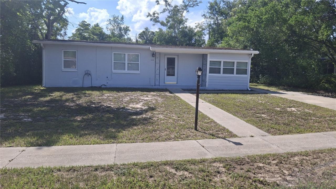 1214 Parker Ave., Deltona, FL 32725