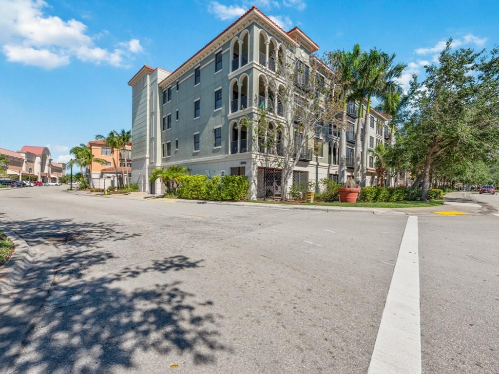 8000 Via Sardinia Way #5101, Estero, FL 33928