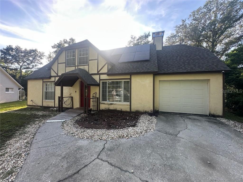 381 S Cobble Ct., Mount Dora, FL 32757