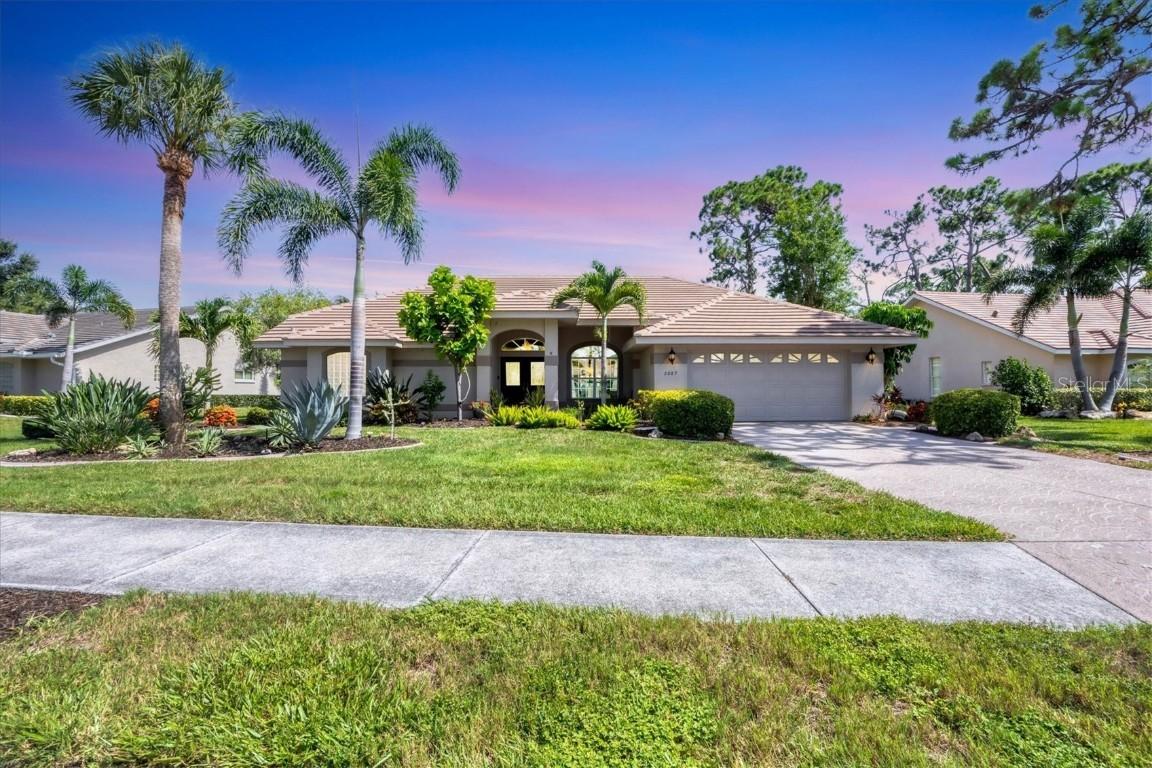 2087 Timucua Tr., Nokomis, FL 34275