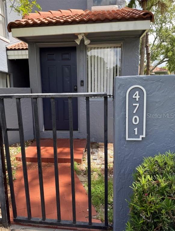 4701 Capri Pl. #185, Orlando, FL 32811