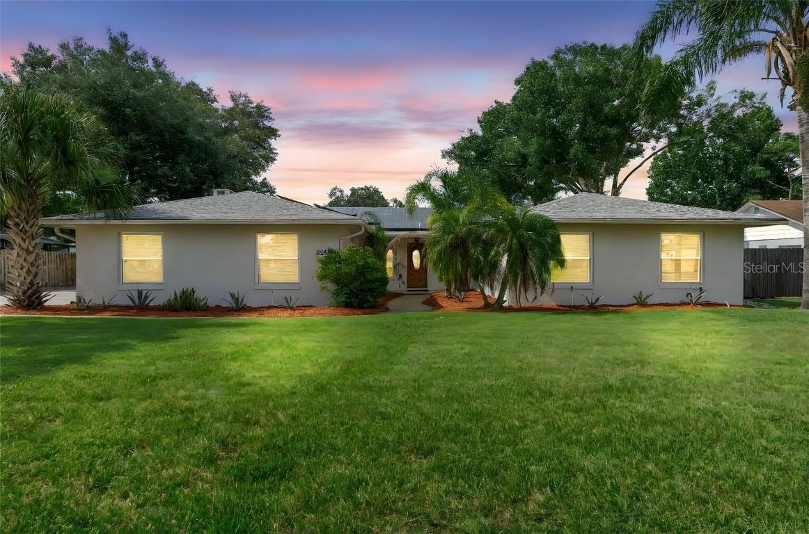 8801 El Prado Ave., Orlando, FL 32825
