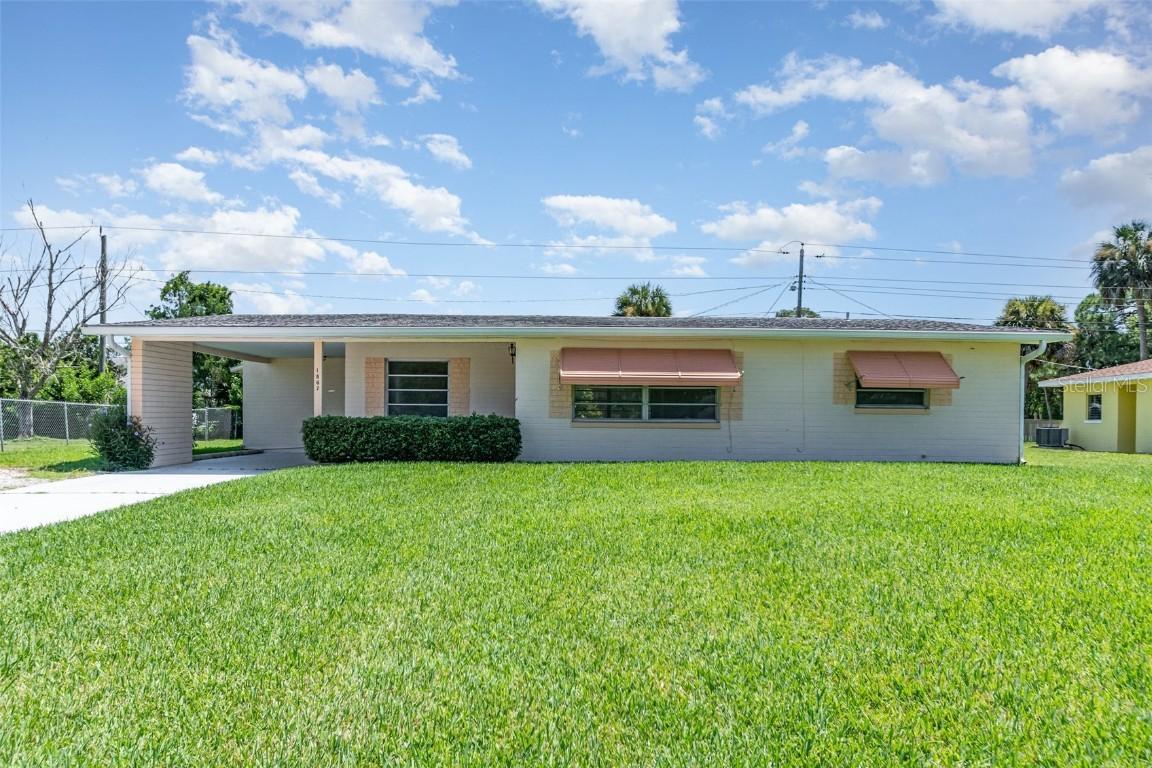 1867 Juniper Dr., Edgewater, FL 32141