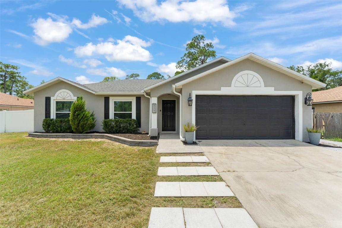 711 Cloverleaf Blvd., Deltona, FL 32725