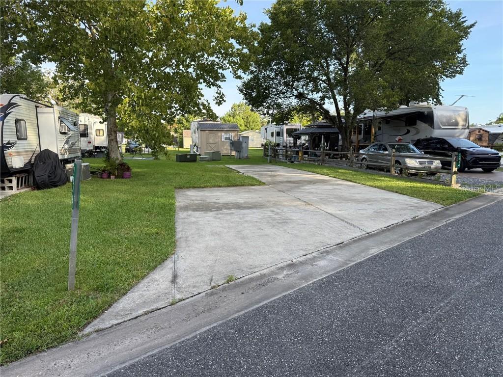 2848 NE 104th Ter., Silver Springs, FL 34488