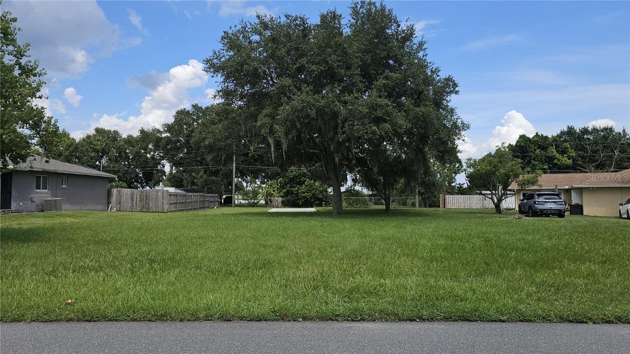 Linda Ln., Kissimmee, FL 34744