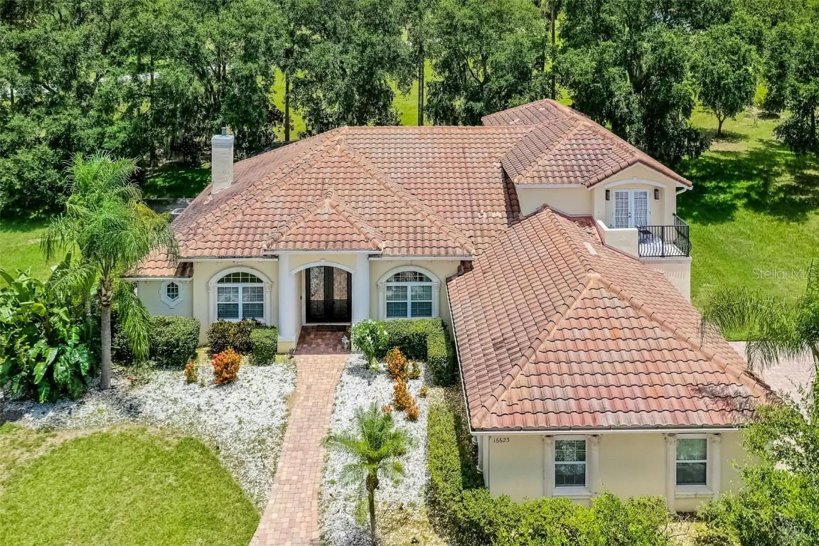 16623 Royal Palm Dr., Groveland, FL 34736