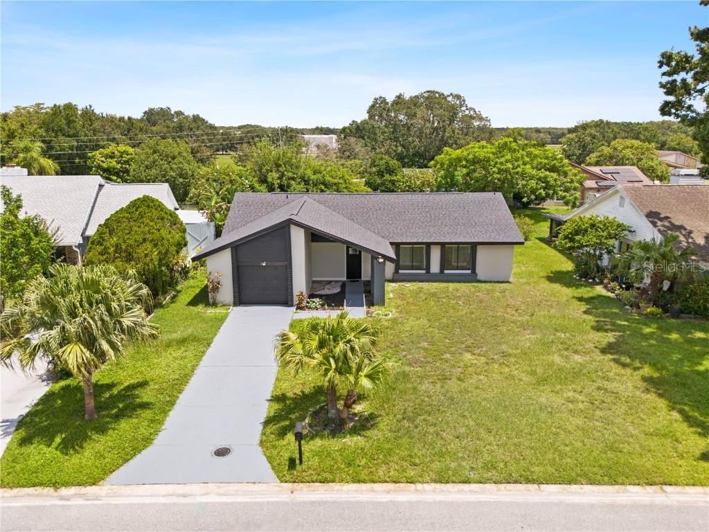 17 S Flag Ct., Kissimmee, FL 34759