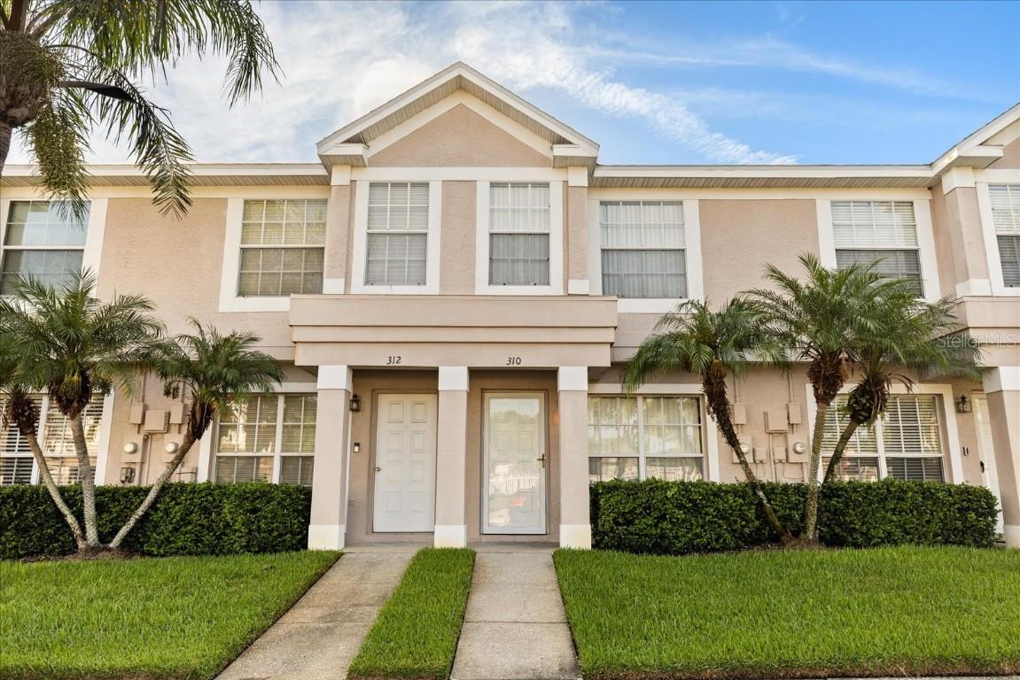 310 Kensington Lake Cir., Brandon, FL 33511