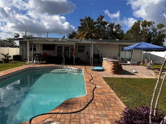 New Homes with In-ground Swimming Pools in Paradise Garden: August 3rd to August 9th