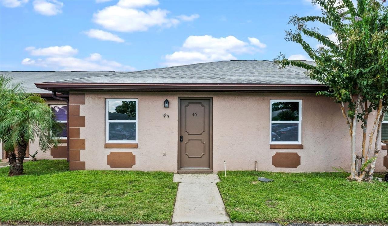45 Las Brisas Ct., Kissimmee, FL 34743