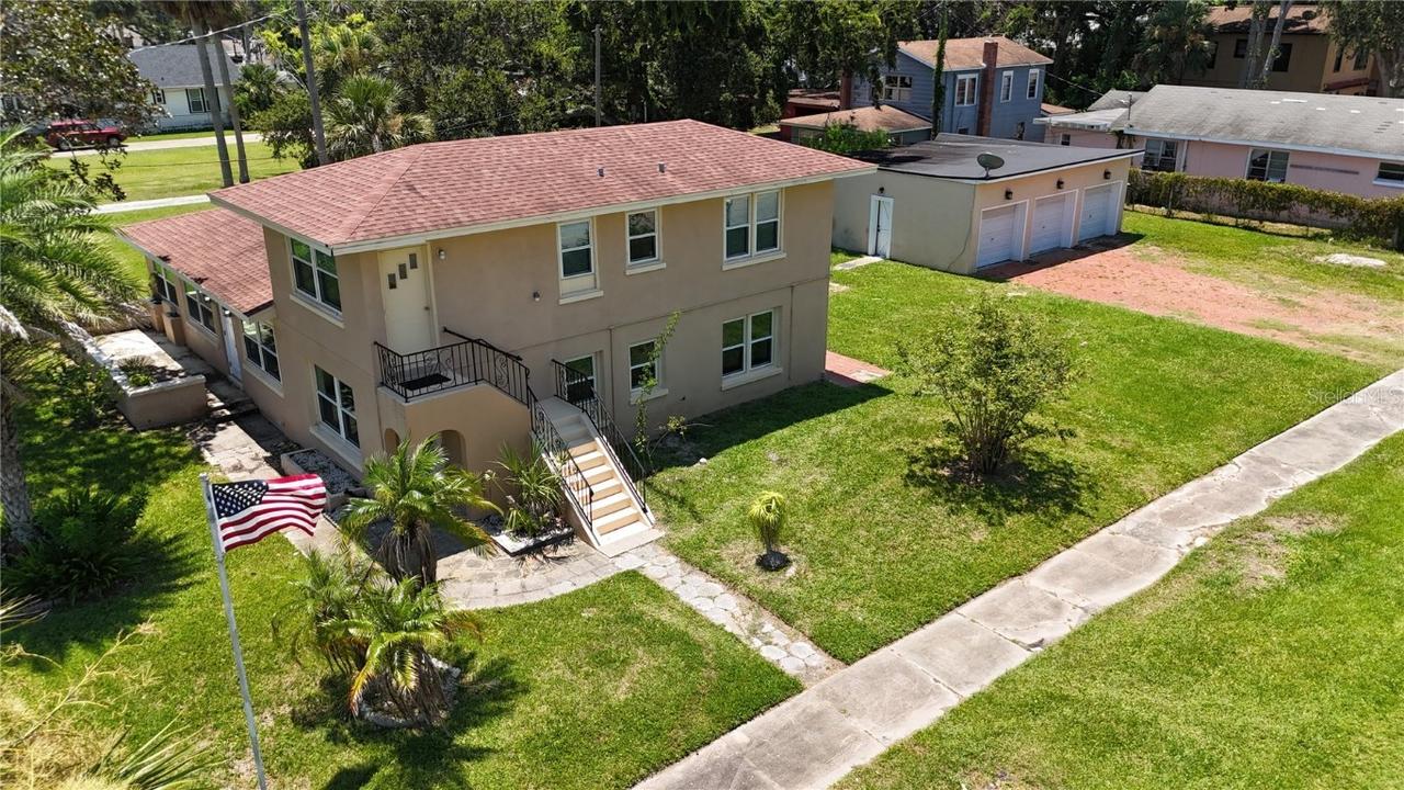 344 Riverside Dr., Holly Hill, FL 32117