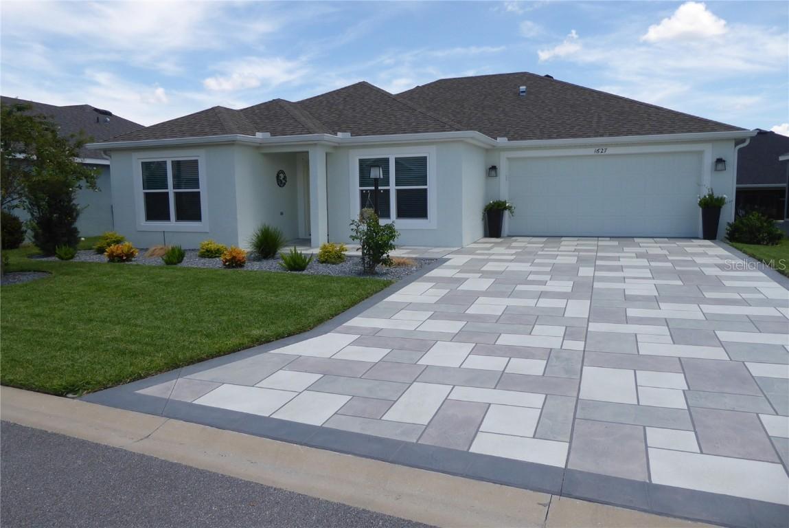 1627 Mclucas Ln., The Villages, FL 34762