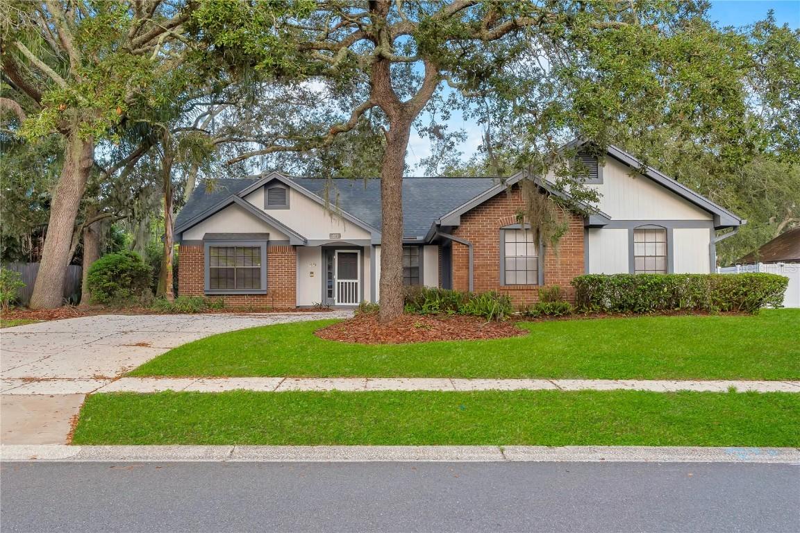 1073 Chesterfield Cir., Winter Springs, FL 32708