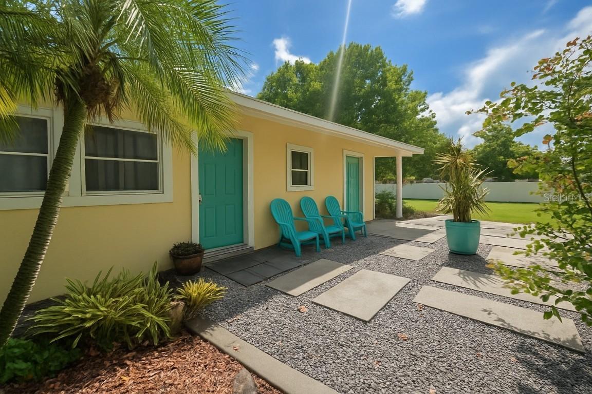 2600 E Crystal Lake Ave., Orlando, FL 32806