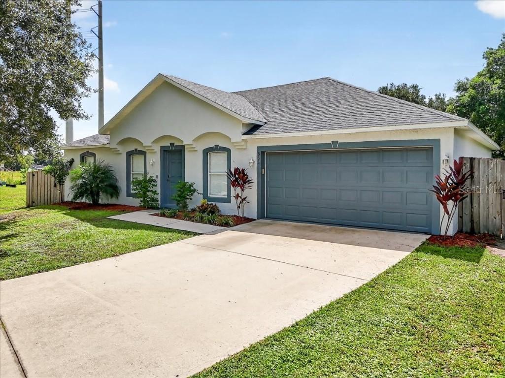 565 White Cap Ct., Palm Bay, FL 32907