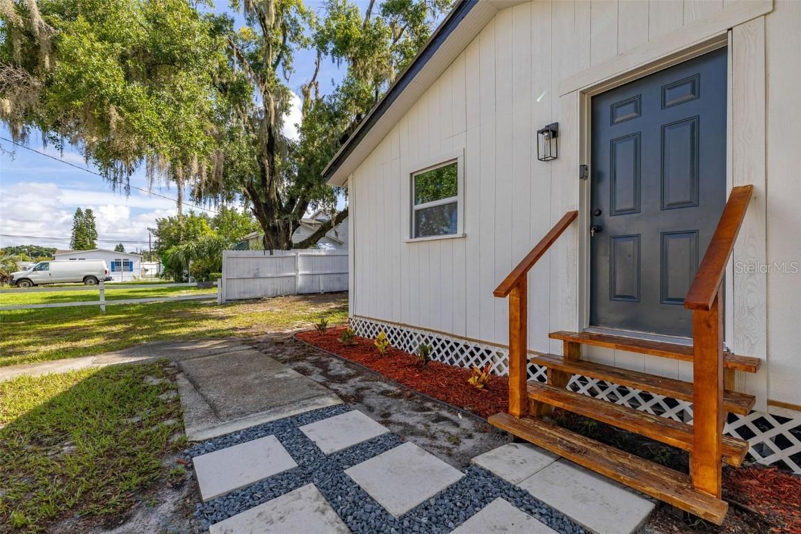 145 Strain Blvd., Lakeland, FL 33815