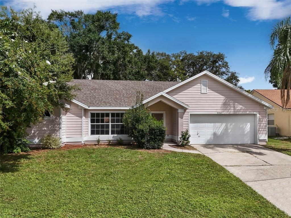 294 Lake Doe Blvd., Apopka, FL 32703