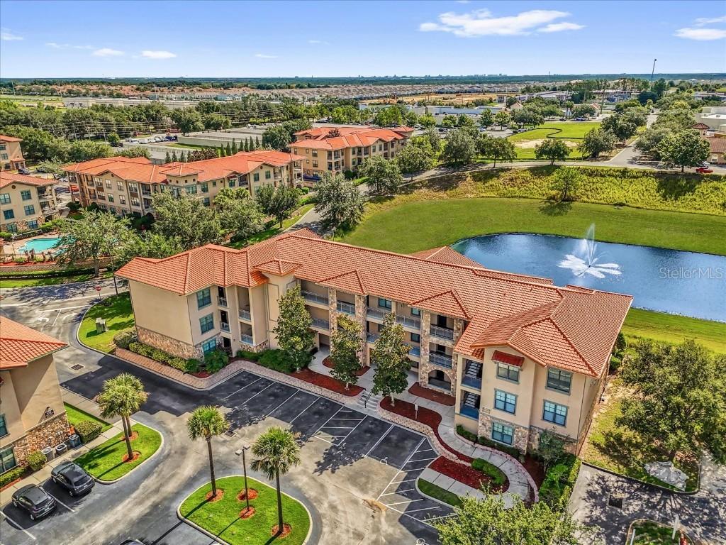 914 Charo Pkwy. #132, Davenport, FL 33897