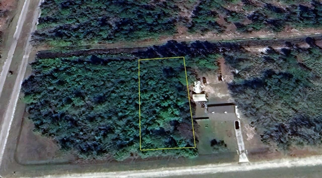 720 Palm Ave., Indian Lake Estates, FL 33855