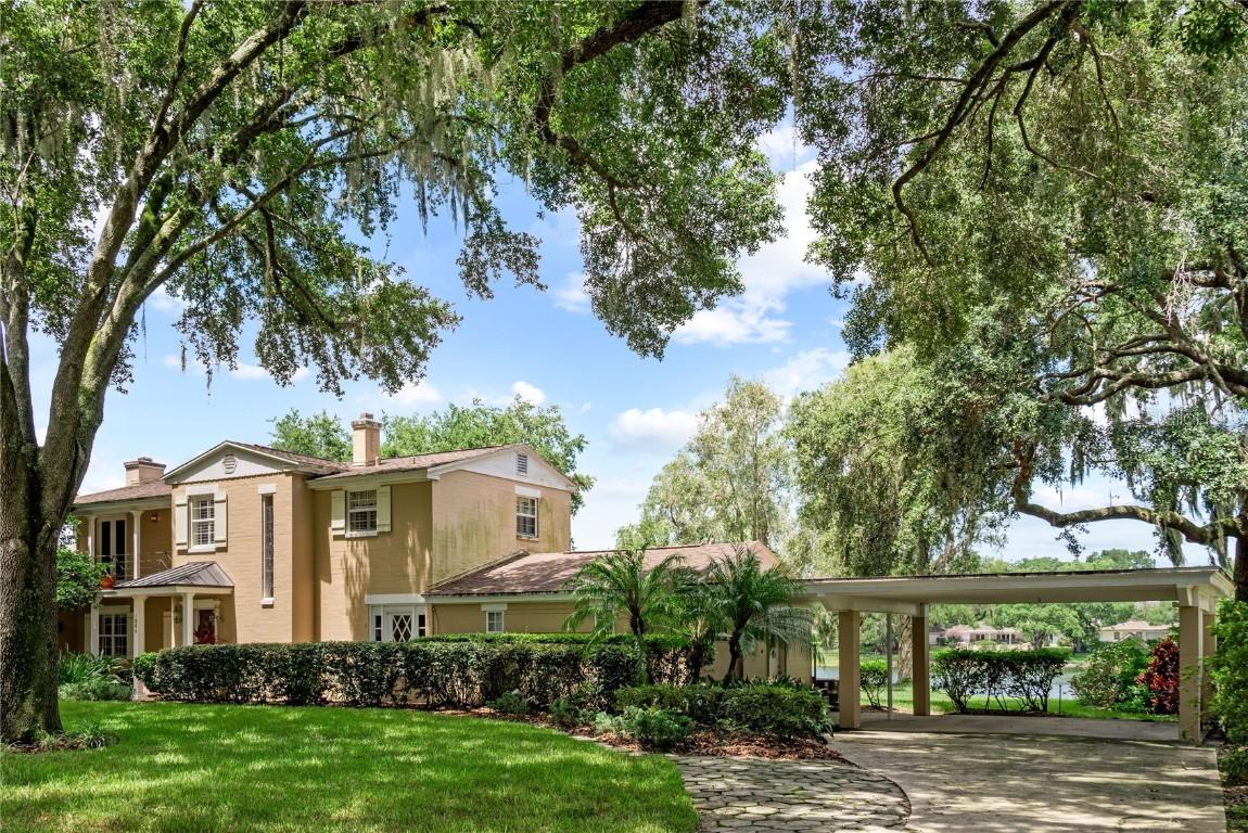 1004 Lancaster Dr., Orlando, FL 32806