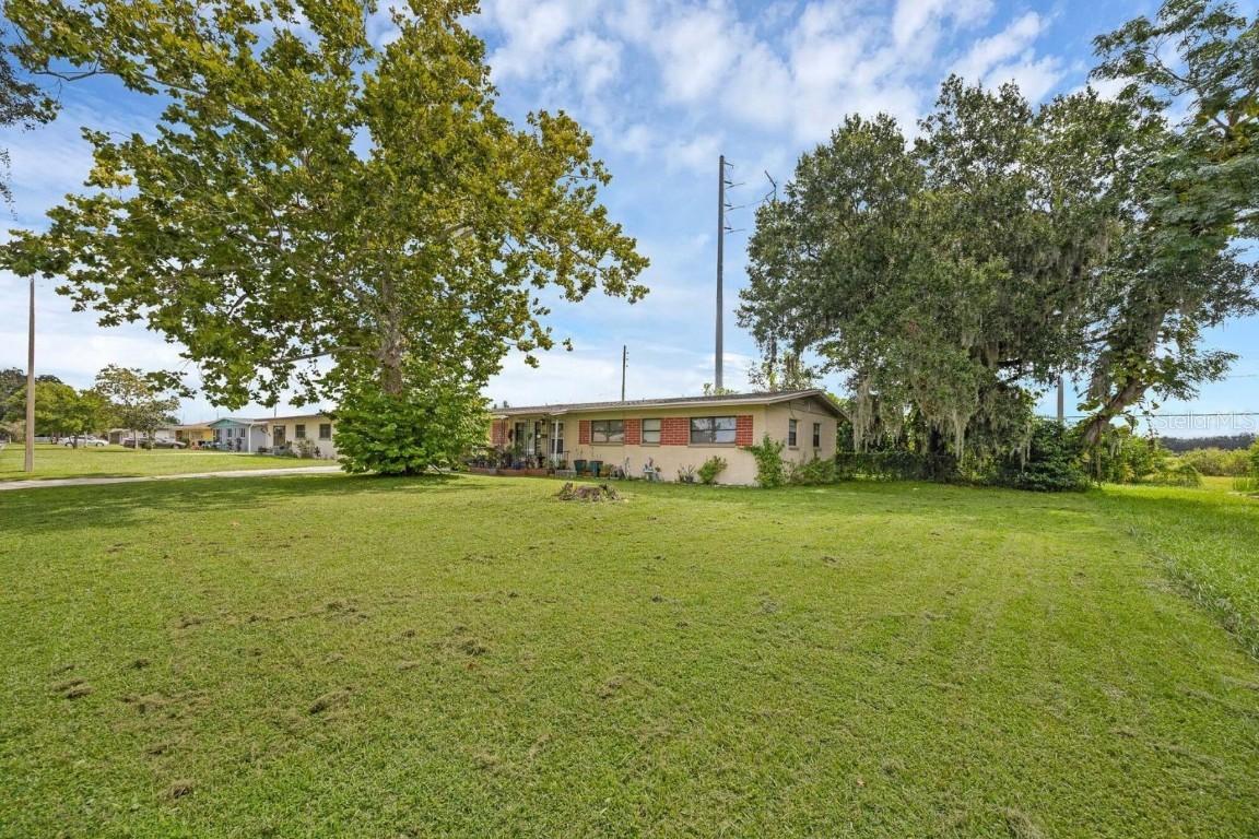 605 Brockway Ave., Orlando, FL 32807