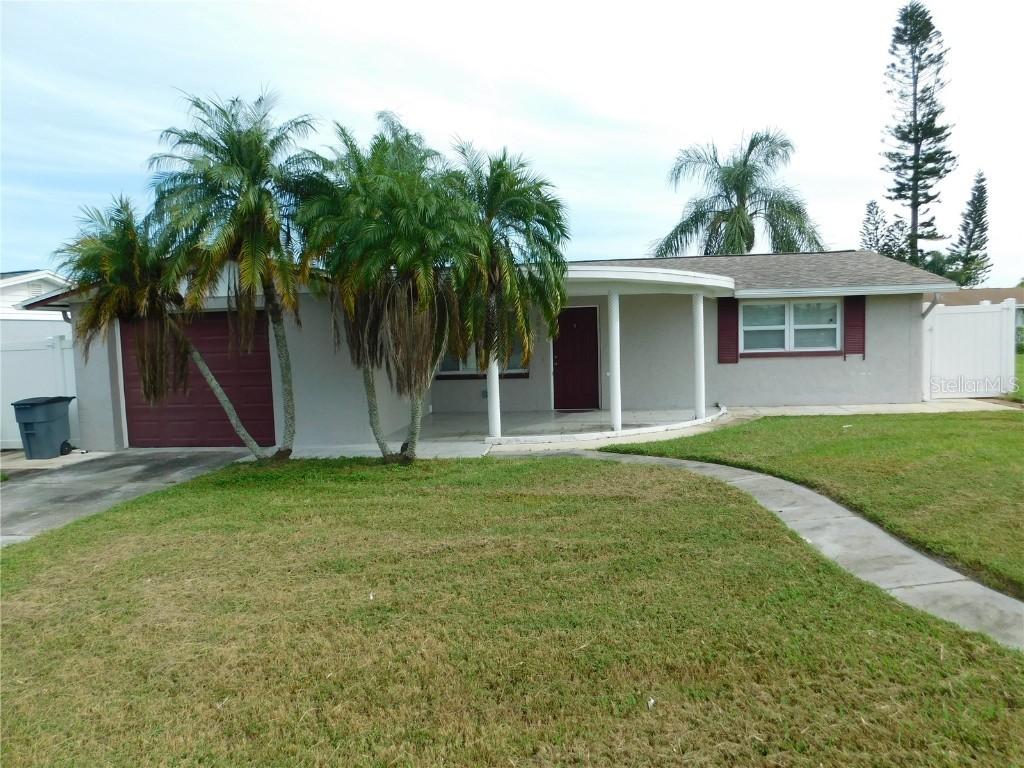 3801 Darlington Rd., Holiday, FL 34691