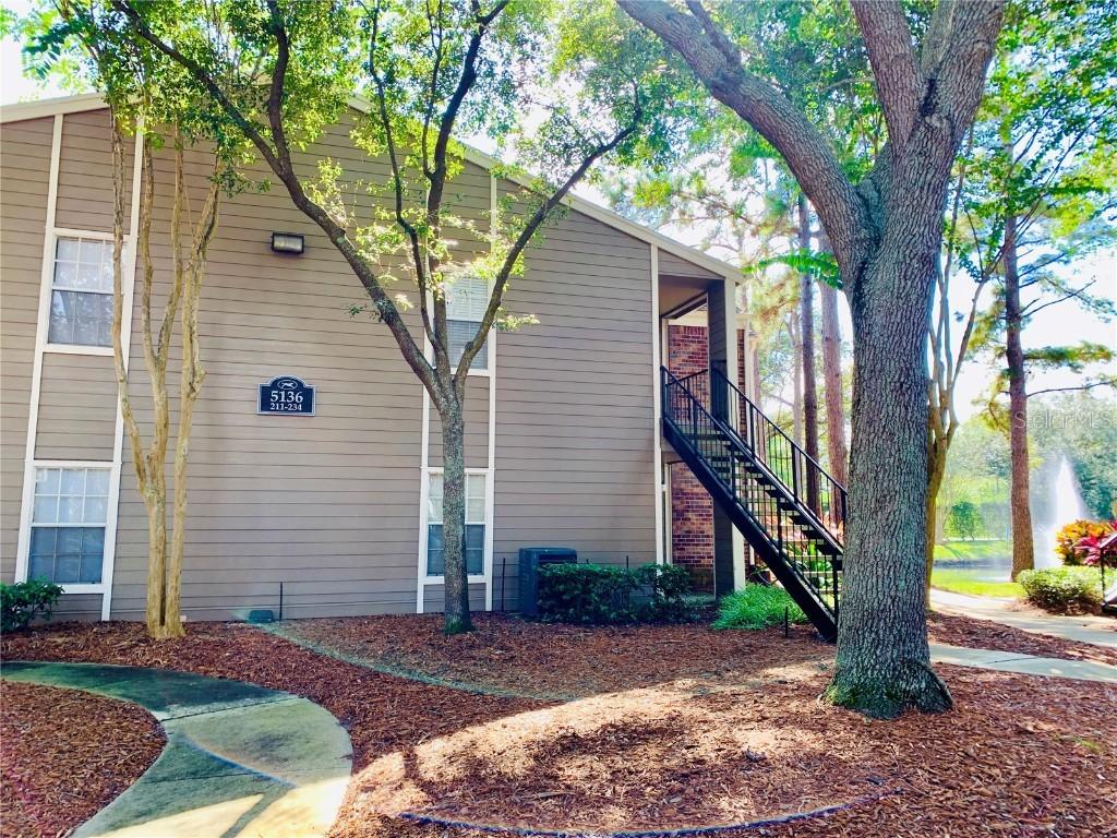 5136 Park Central Dr. #225, Orlando, FL 32839