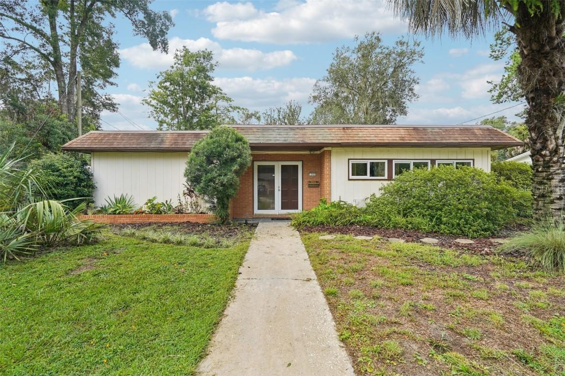 711 NE 6th Pl., Gainesville, FL 32601