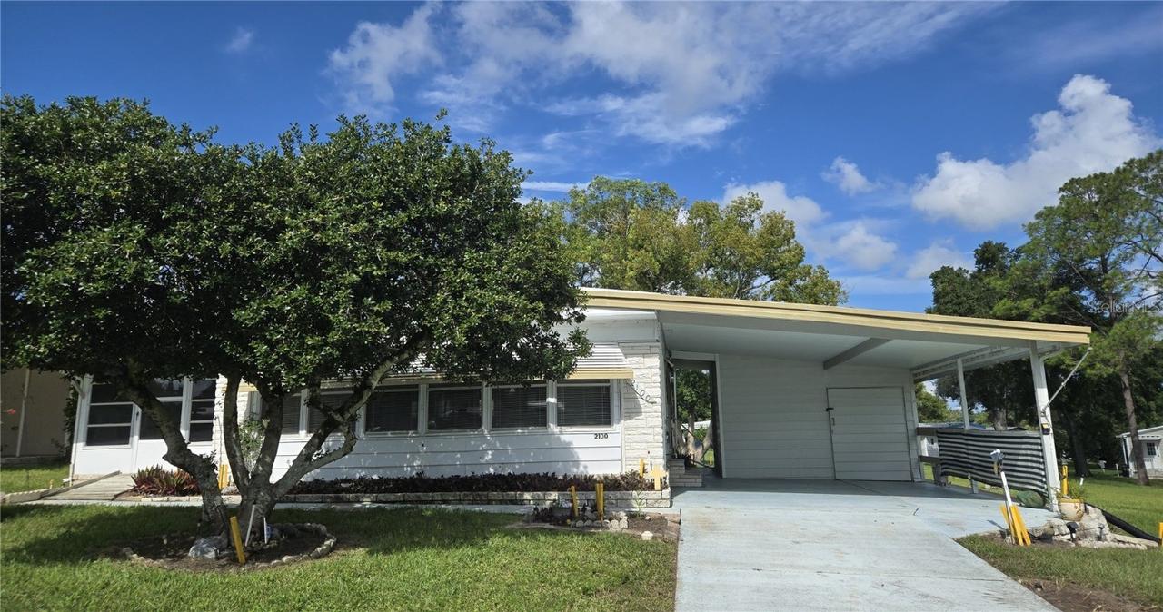 2100 Wax Myrtle Dr. #GE, Zellwood, FL 32798