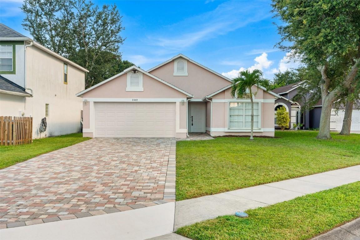 1327 Cypress Bend Cir., Melbourne, FL 32934