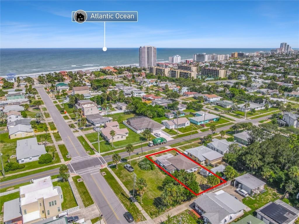 1517 N Grandview Ave., Daytona Beach, FL 32118