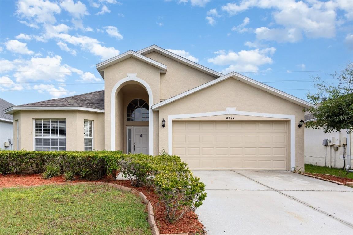 8214 Carriage Pointe Dr., Gibsonton, FL 33534