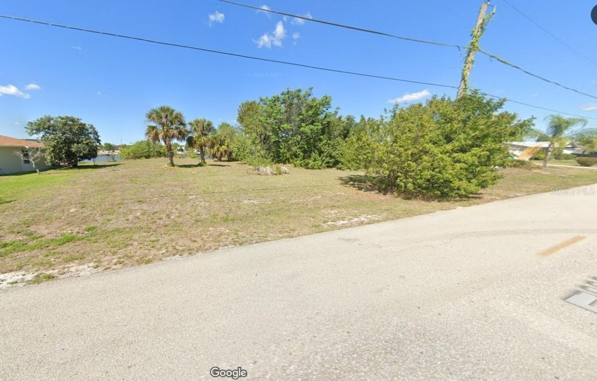 832 Ellicott Cir., Port Charlotte, FL 33952