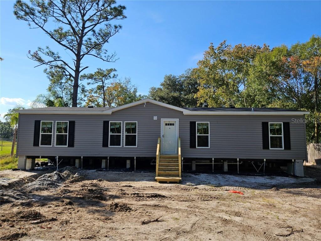 2738 10th St., Orlando, FL 32820