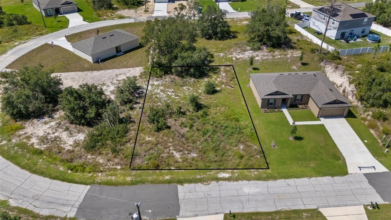 416 Caribbean Ct., Kissimmee, FL 34759