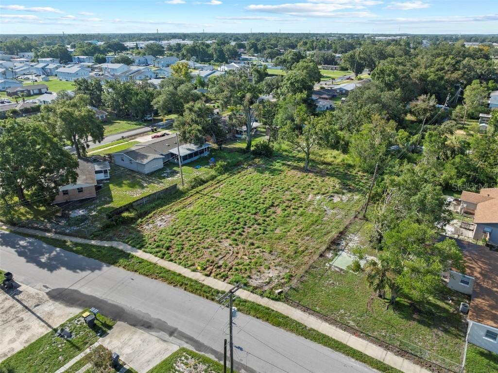 2345 Colonial Ave., Lakeland, FL 33801