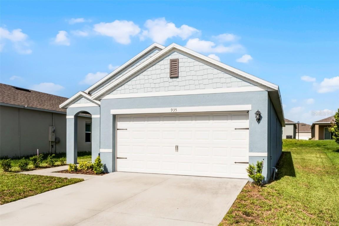 935 August Sky Dr., Deltona, FL 32738