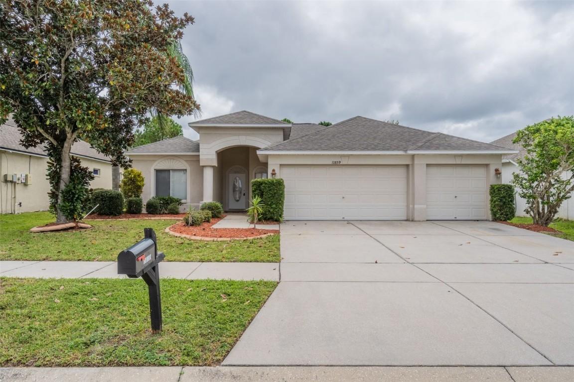10859 Hoffner Edge Dr., Riverview, FL 33579