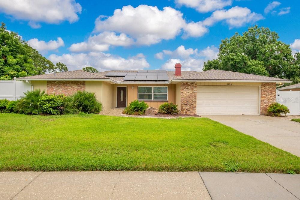 8155 Bluestar Cir., Orlando, FL 32819