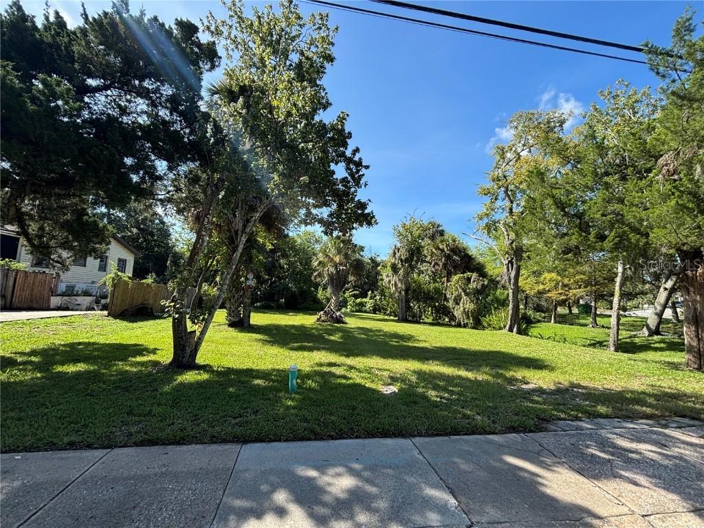 218 Herbert St., Port Orange, FL 32129