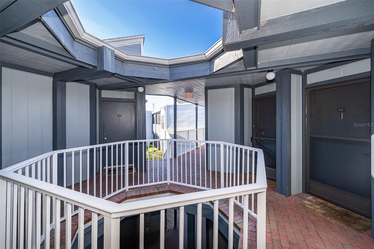 3916 Atrium Drive Dr. #4, Orlando, FL 32822