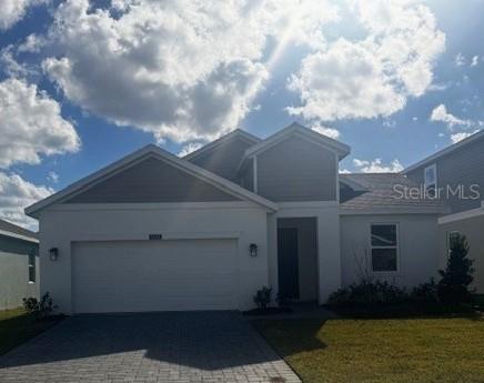 5472 Hanover Sq., St Cloud, FL 34771