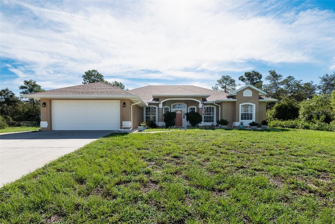 383 Mitnik Dr., Deltona, FL 32738