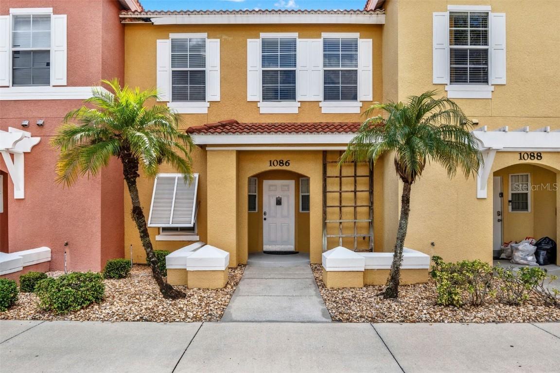 1086 Park Ridge Cir., Kissimmee, FL 34746